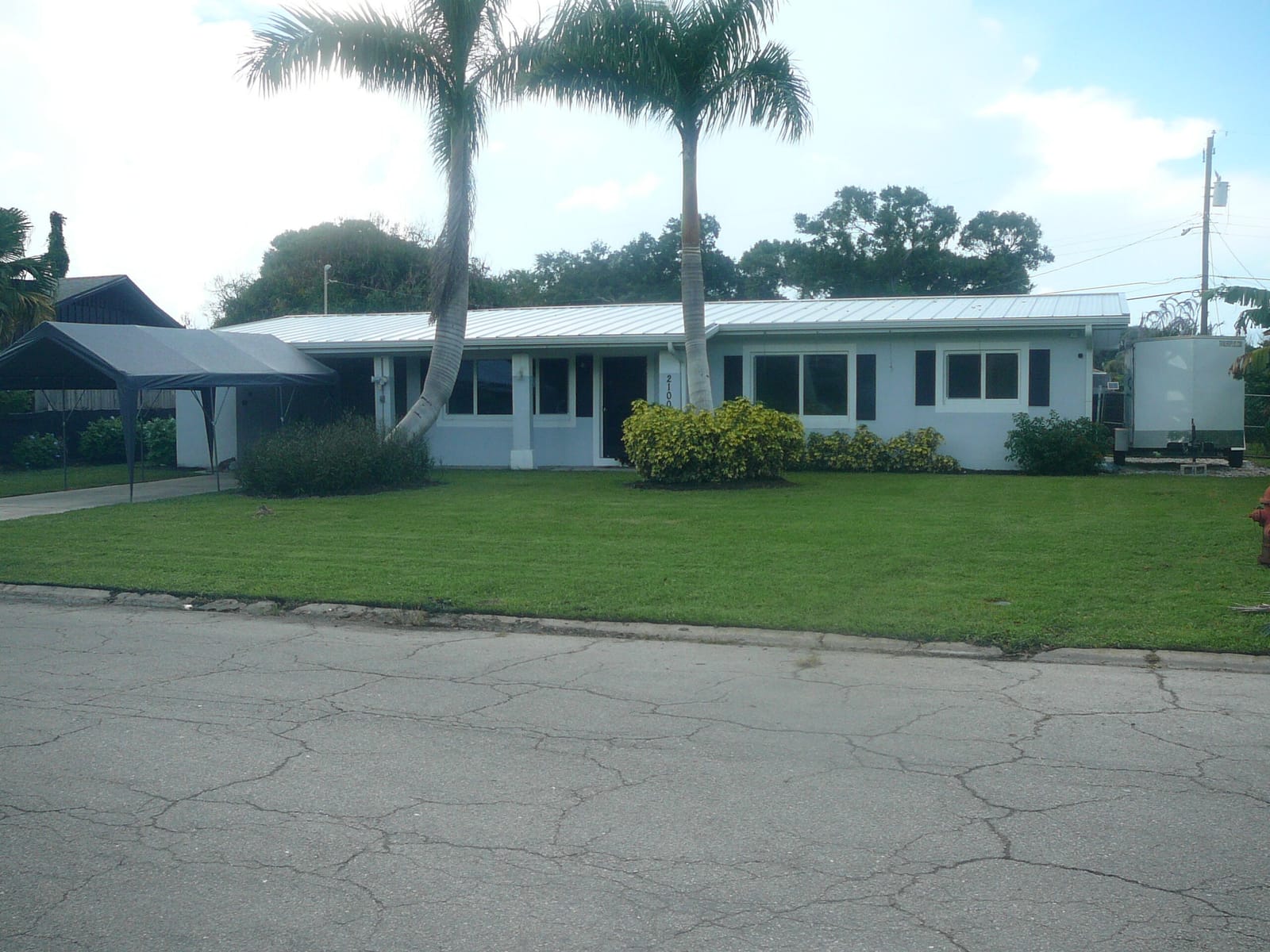 2100 W Esplanade, Fort Pierce, FL 34982