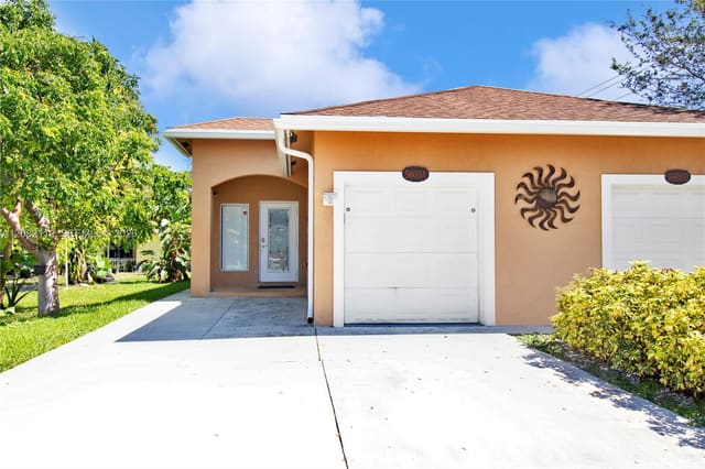 5603 Polk Street A, Hollywood, FL 33021
