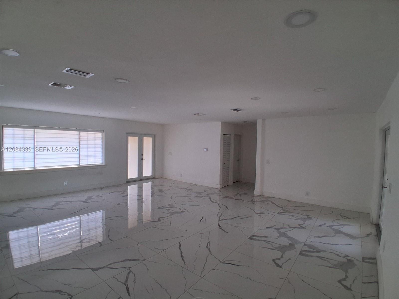 8240 SW 38th Street — photo 8