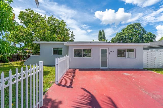 1116 Opa Locka Boulevard, Palmland Park, Miami, FL