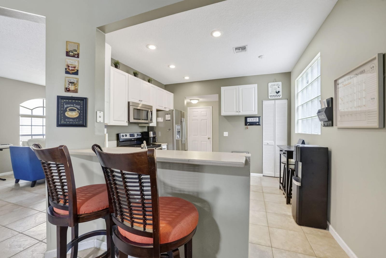 10212 NW 7 Street — photo 3