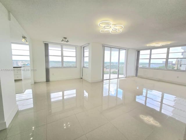 18051 Biscayne Boulevard 1204, Del Prado Marina, Aventura, FL