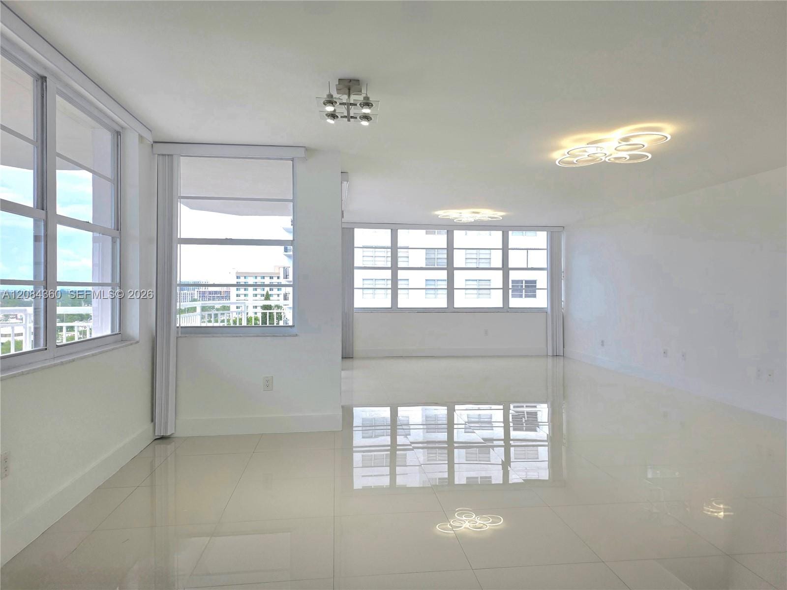 18051 Biscayne Boulevard 1204, Aventura, FL 33160 photo 29