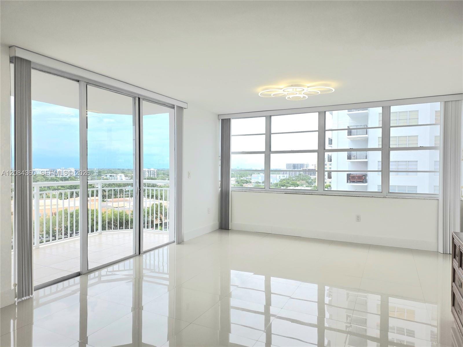 18051 Biscayne Boulevard 1204 — photo 10