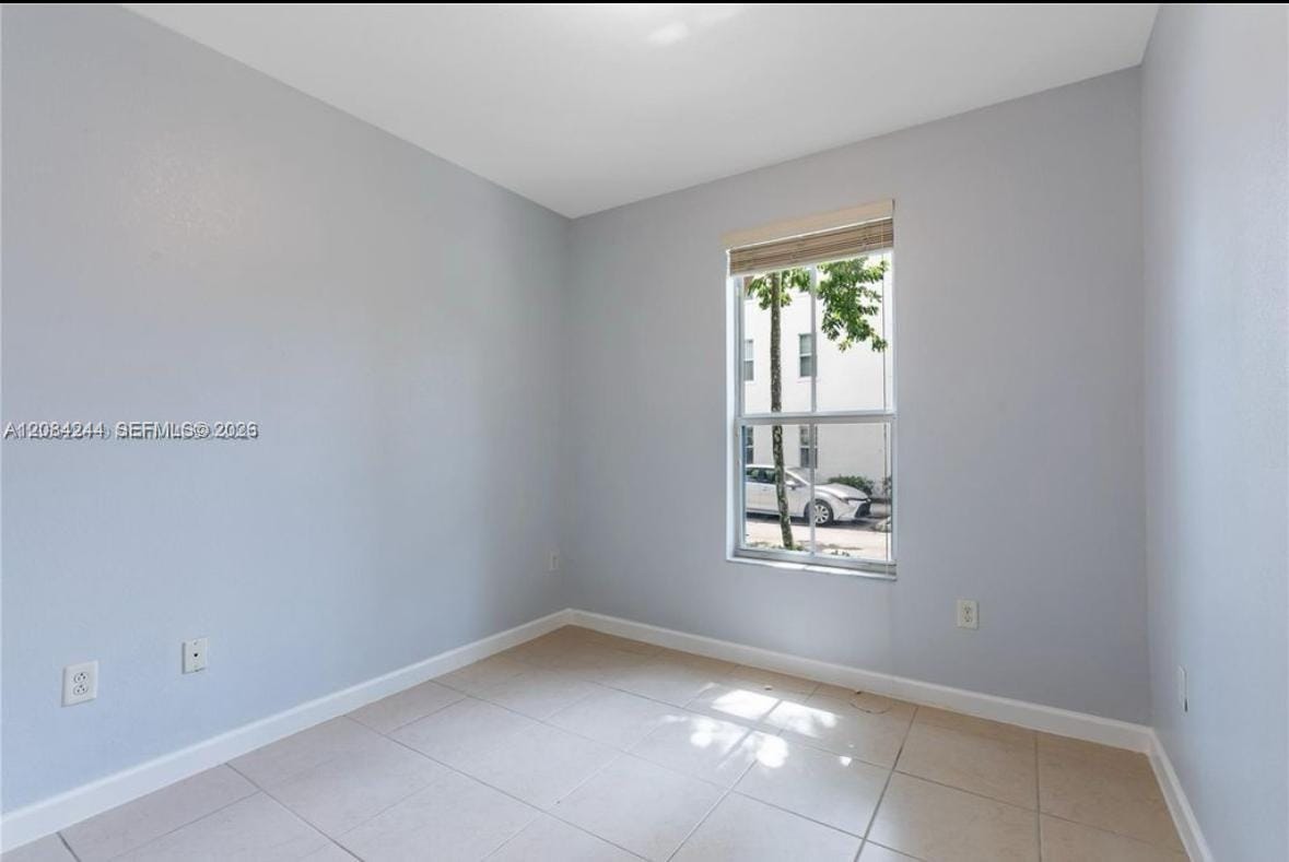 17067 SW 93rd Street 17067, Miami, FL 33196 photo 13