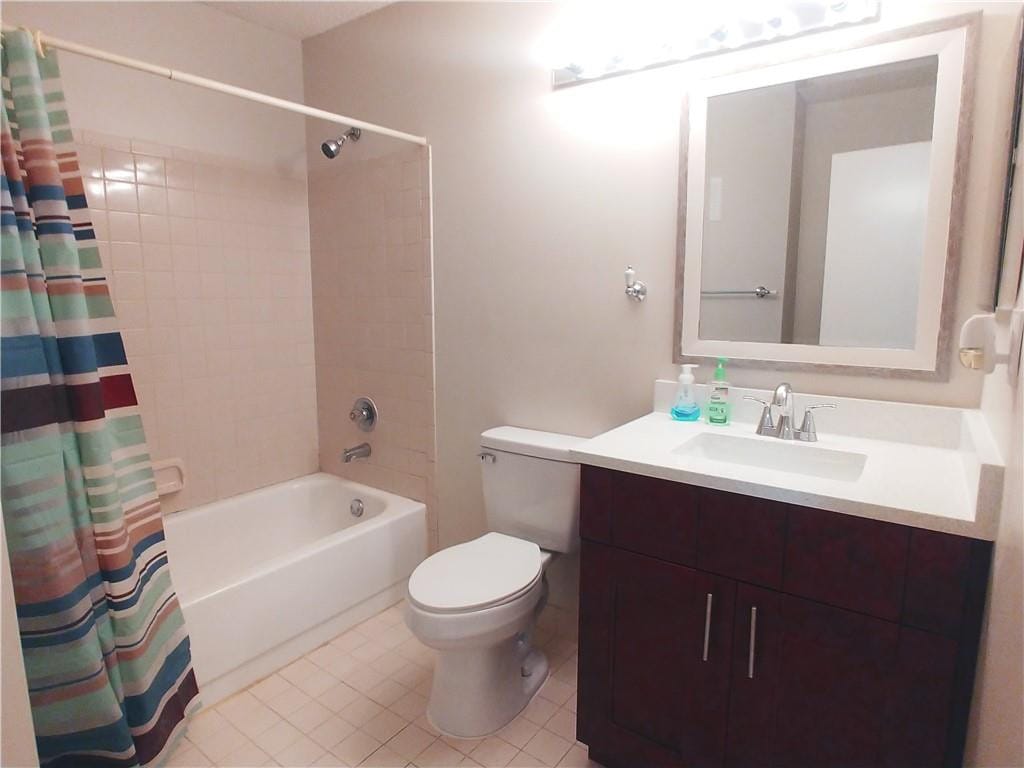 921 Lyons Road 3206 — photo 12