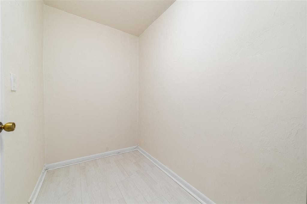 1273 NE 37TH Street, Oakland Park, FL 33334 photo 14