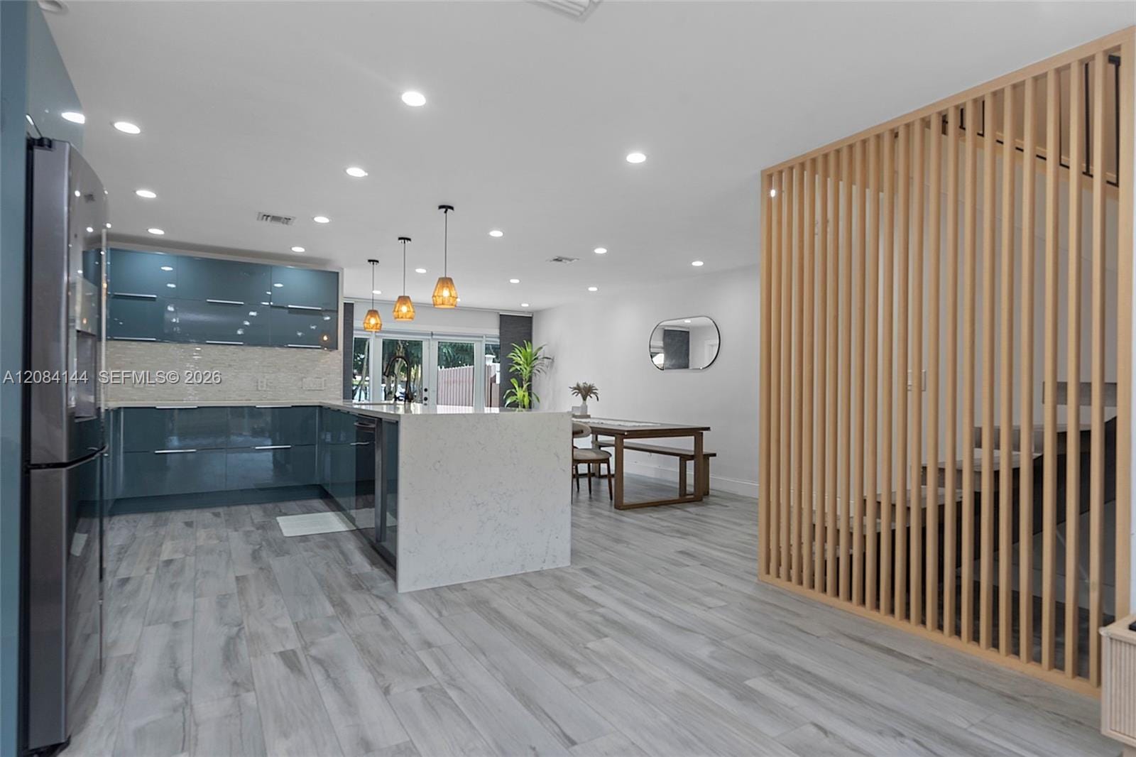 4868 Sheridan Street 5 — photo 7