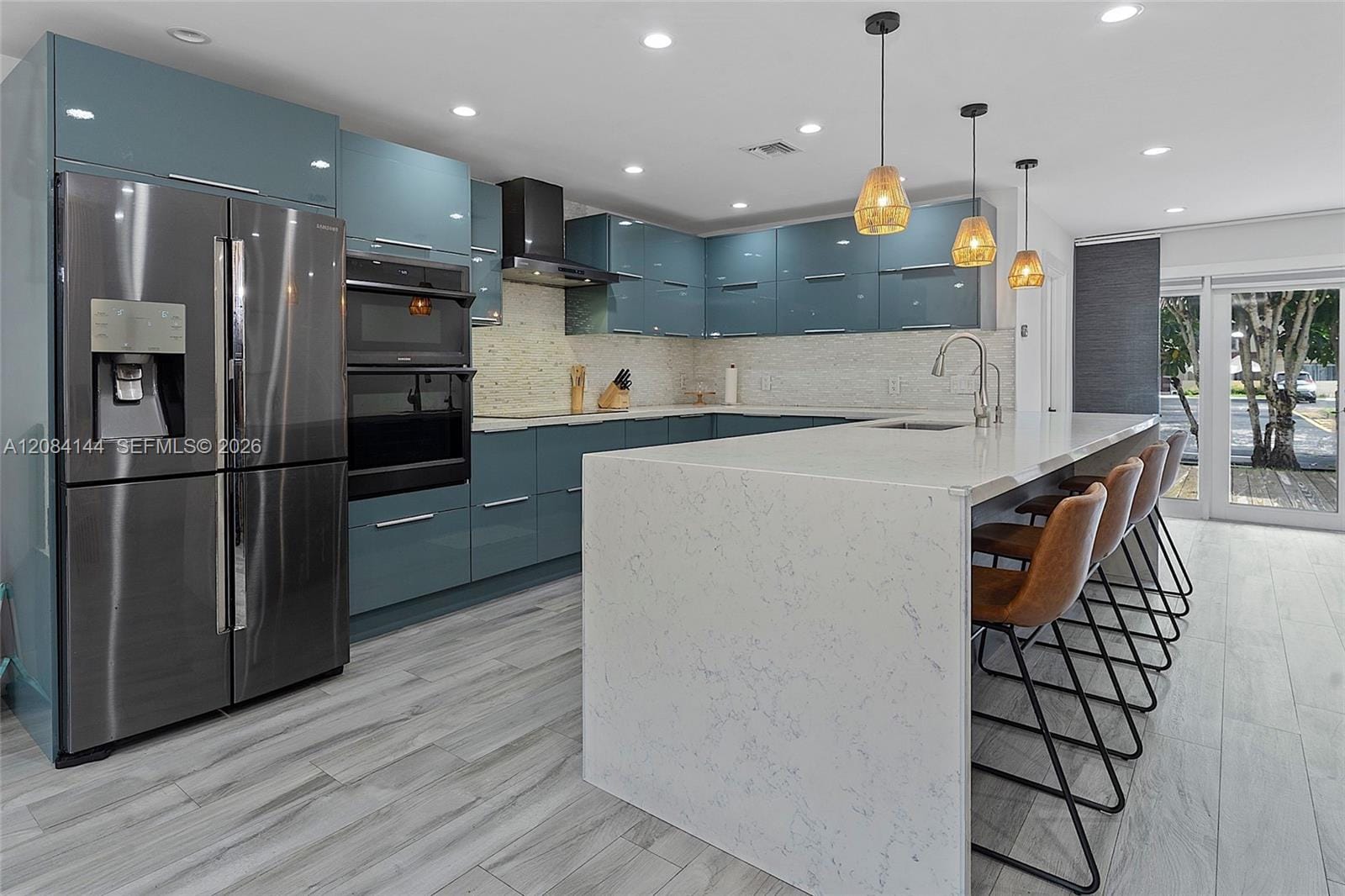 4868 Sheridan Street 5 — photo 8