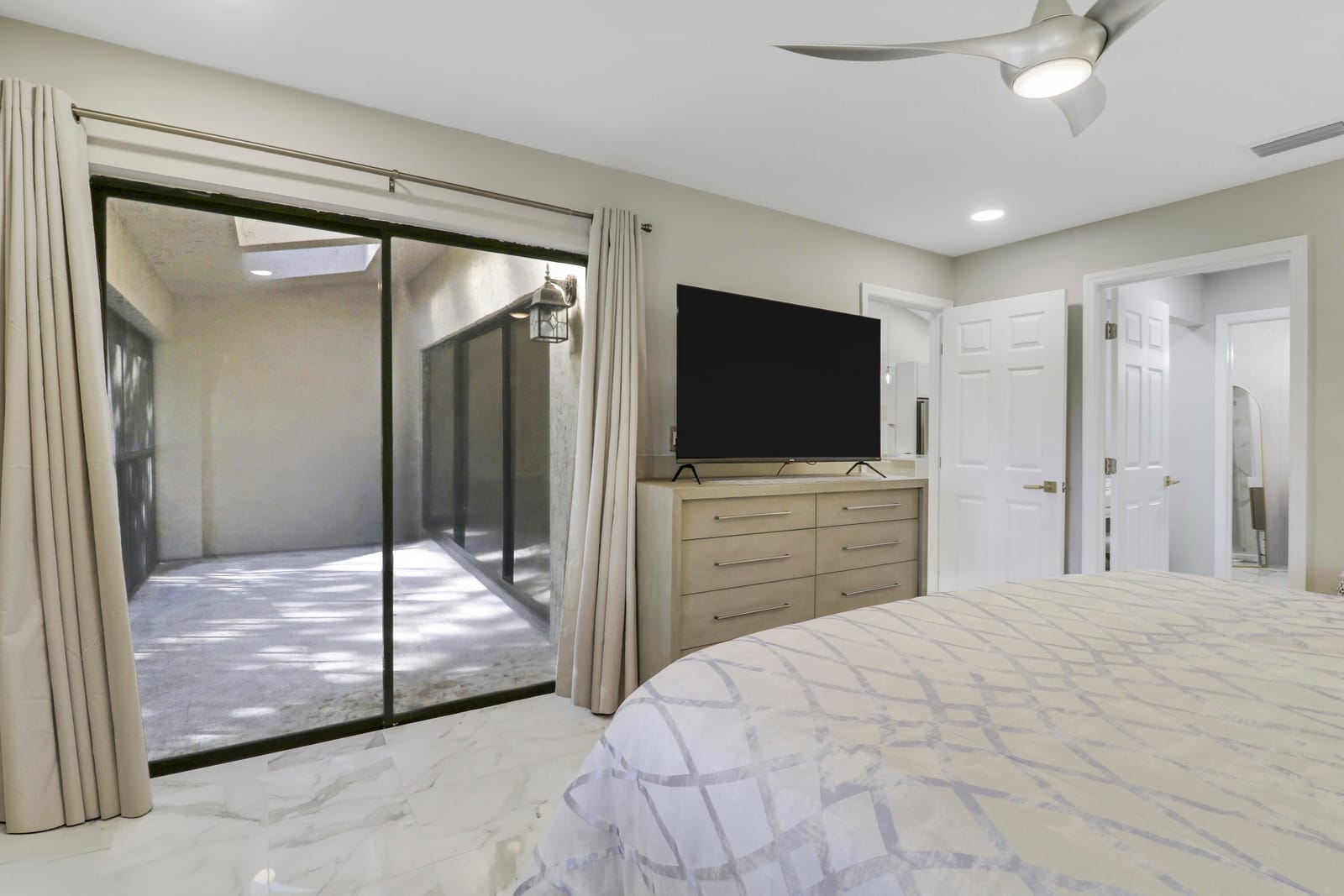 1143 Duncan Circle 202 — photo 10