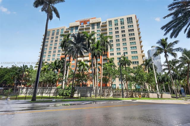 2000 N Bayshore Drive 317, Miami, FL 33137
