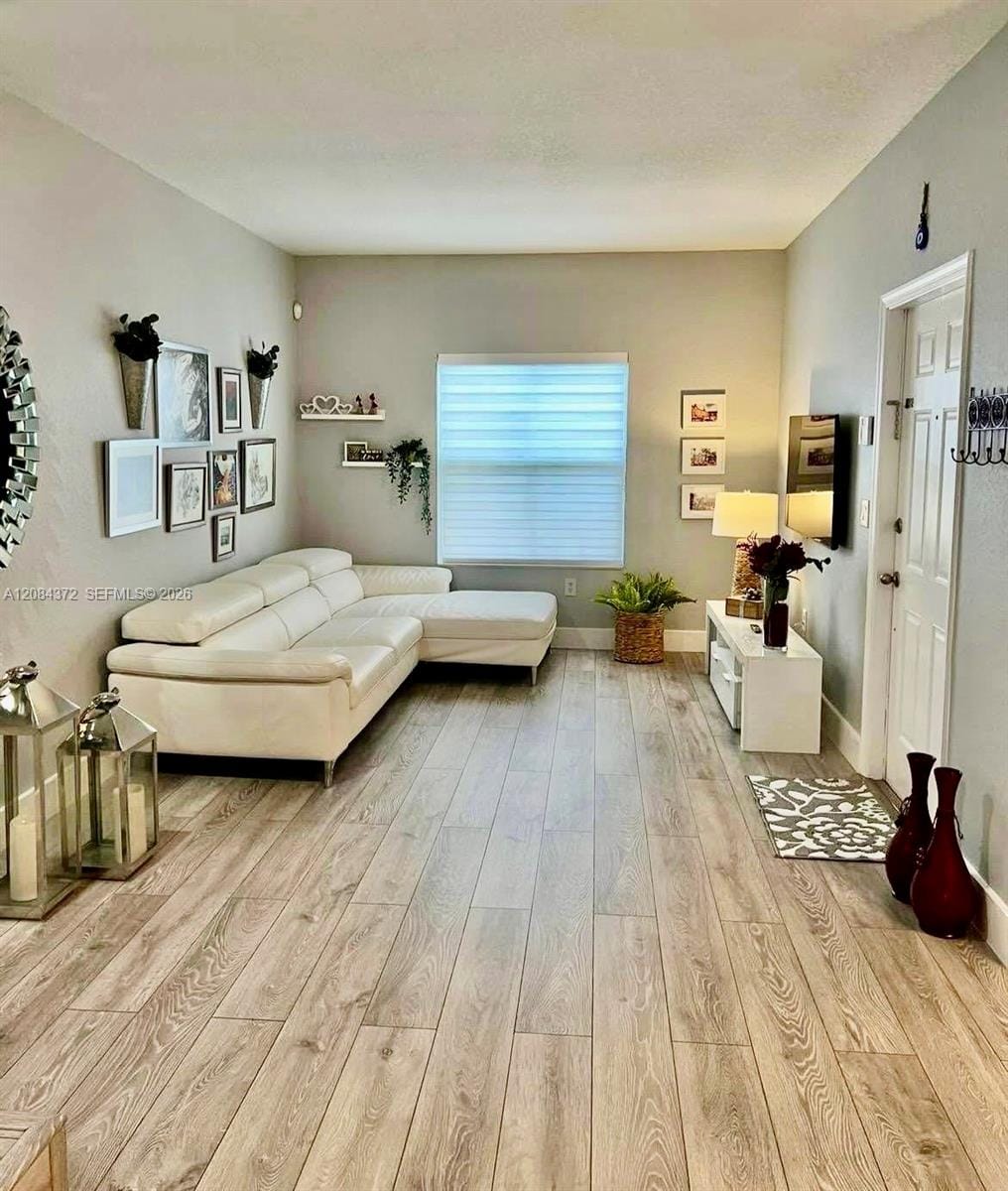 2772 SW 121st Avenue 602 — photo 4