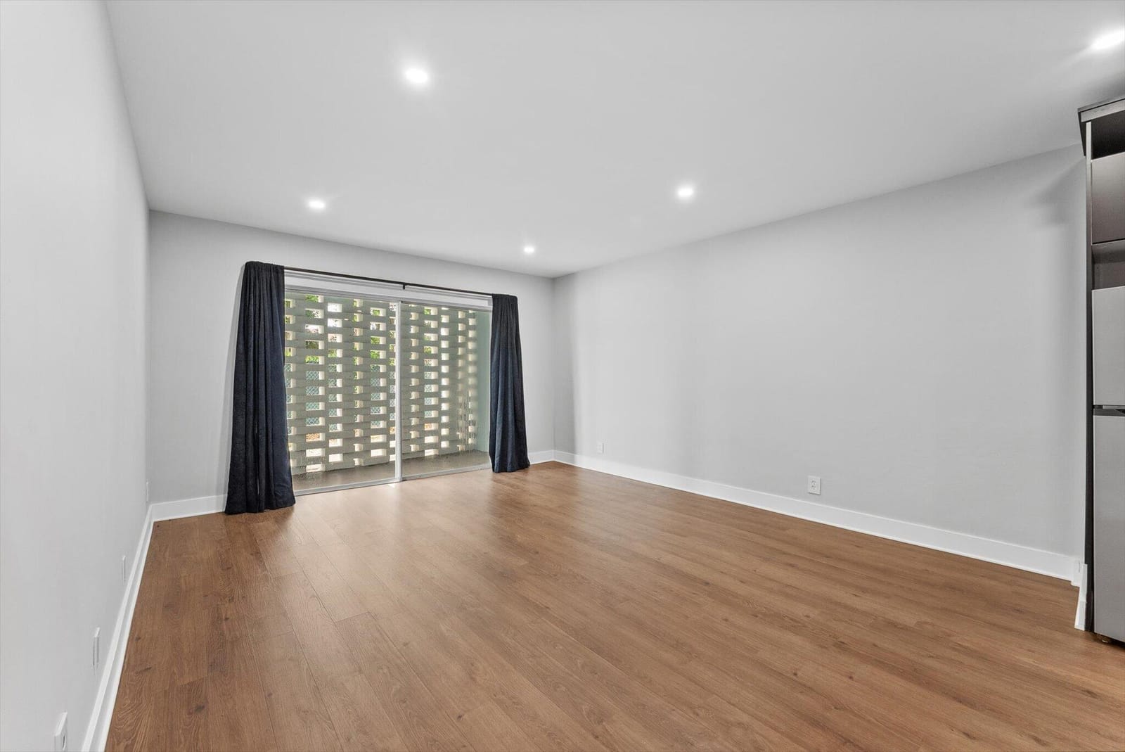 1500 CRESCENT Circle A14 — photo 6