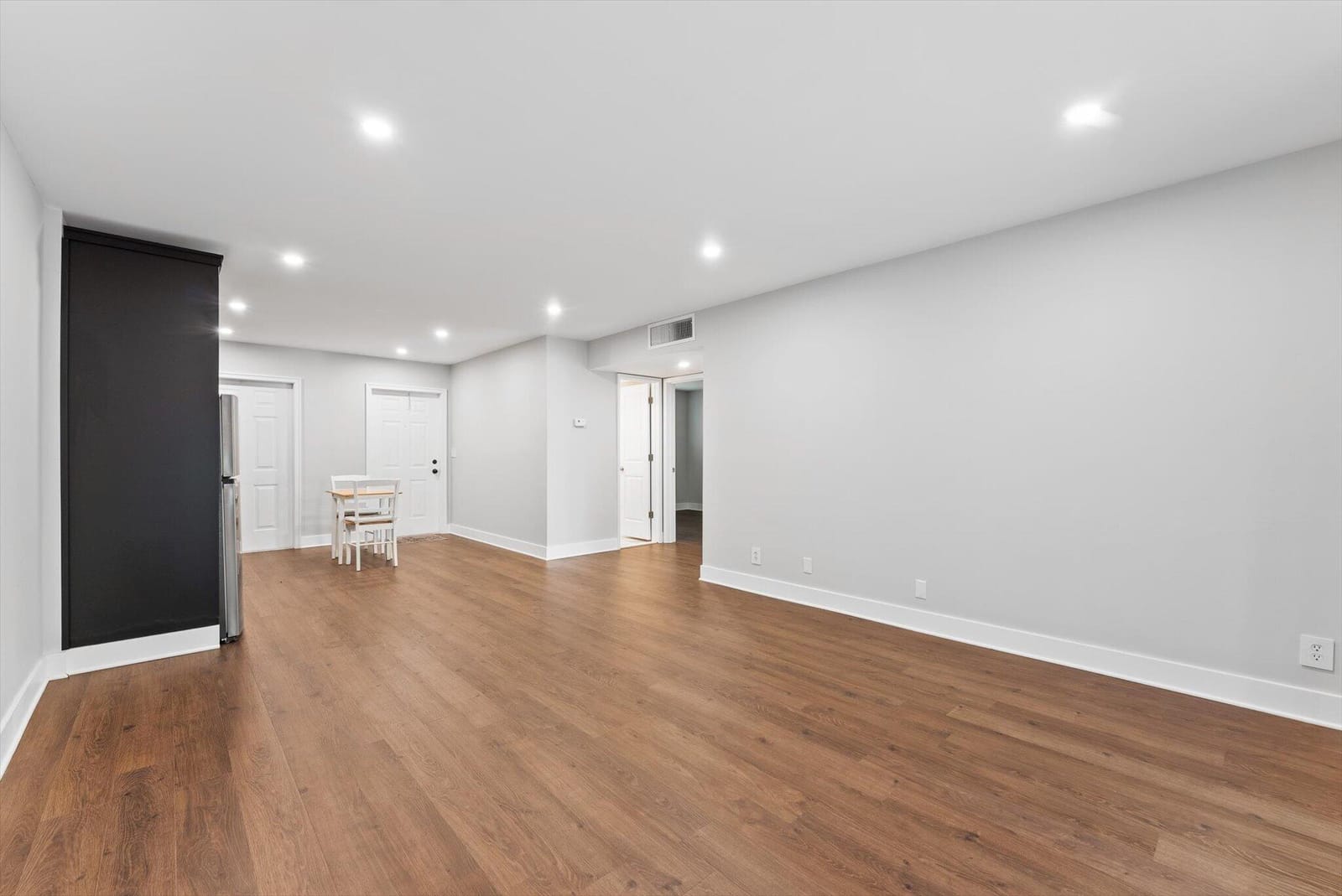 1500 CRESCENT Circle A14 — photo 7