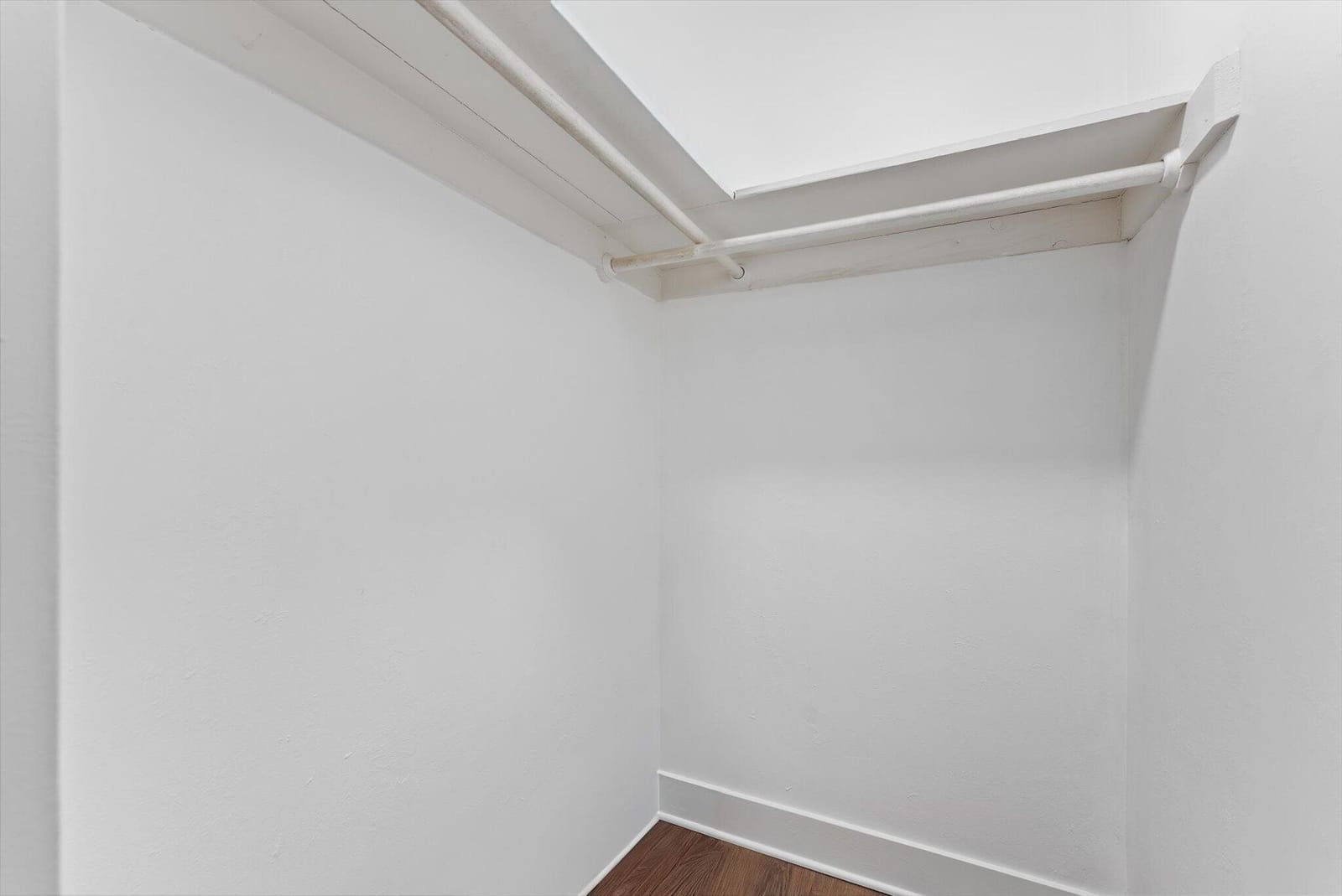 1500 CRESCENT Circle A14 — photo 10