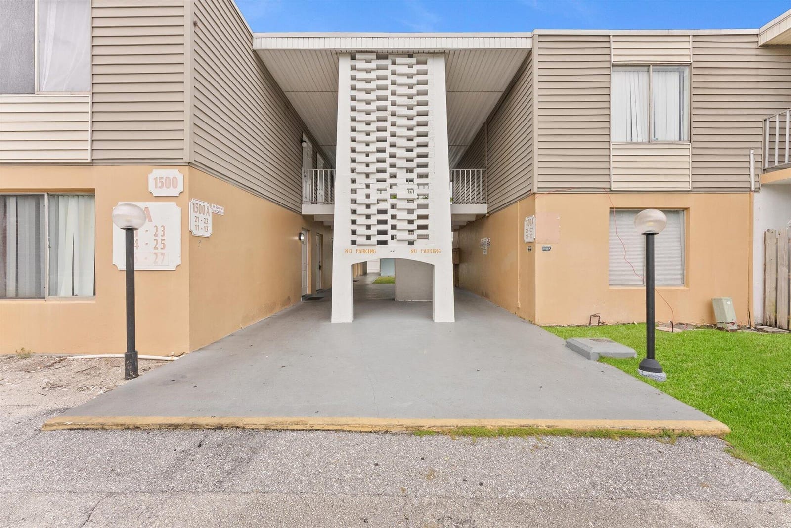 1500 CRESCENT Circle A14