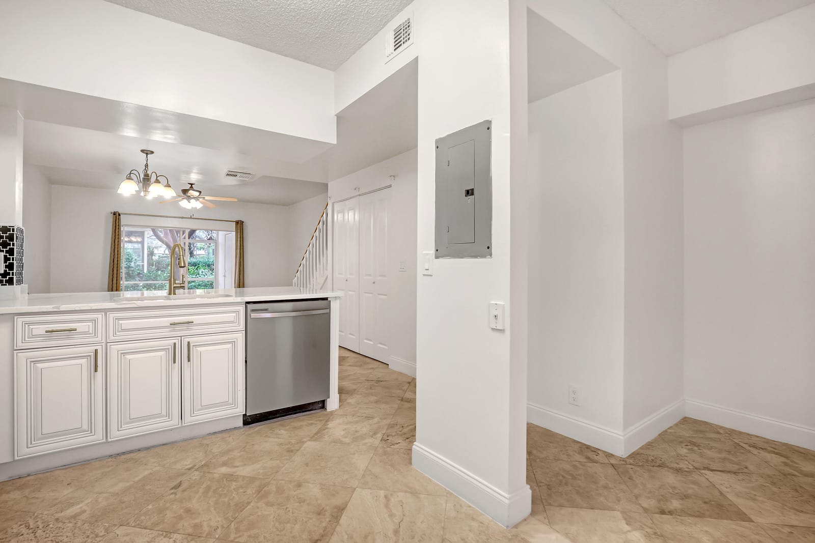 1004 Kokomo Key Lane — photo 11