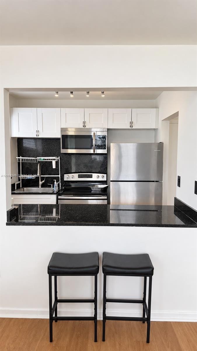 1990 Marseille Drive 407, Miami Beach, FL 33141