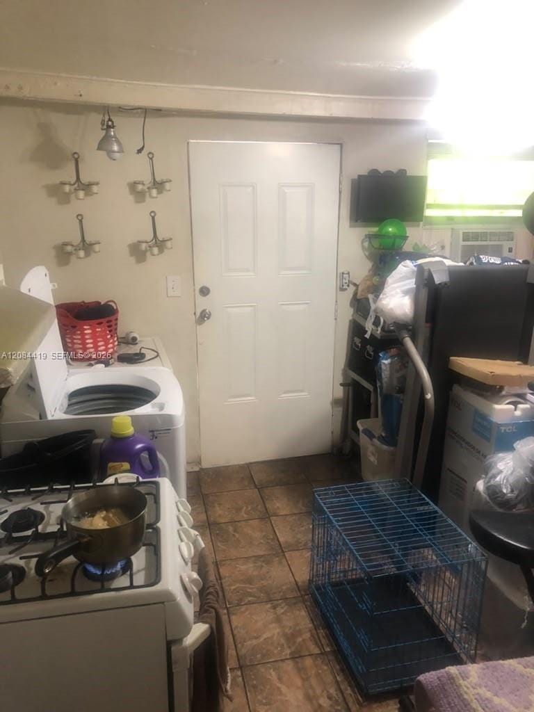770 E 17th Street, Hialeah, FL 33010 photo 22