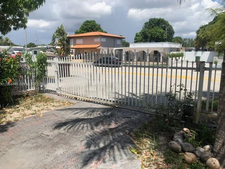 770 E 17th Street, Hialeah, FL 33010