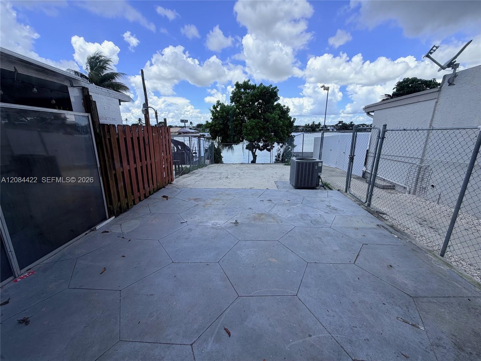 7006 W 17th Court, Hialeah, FL 33014 photo 24