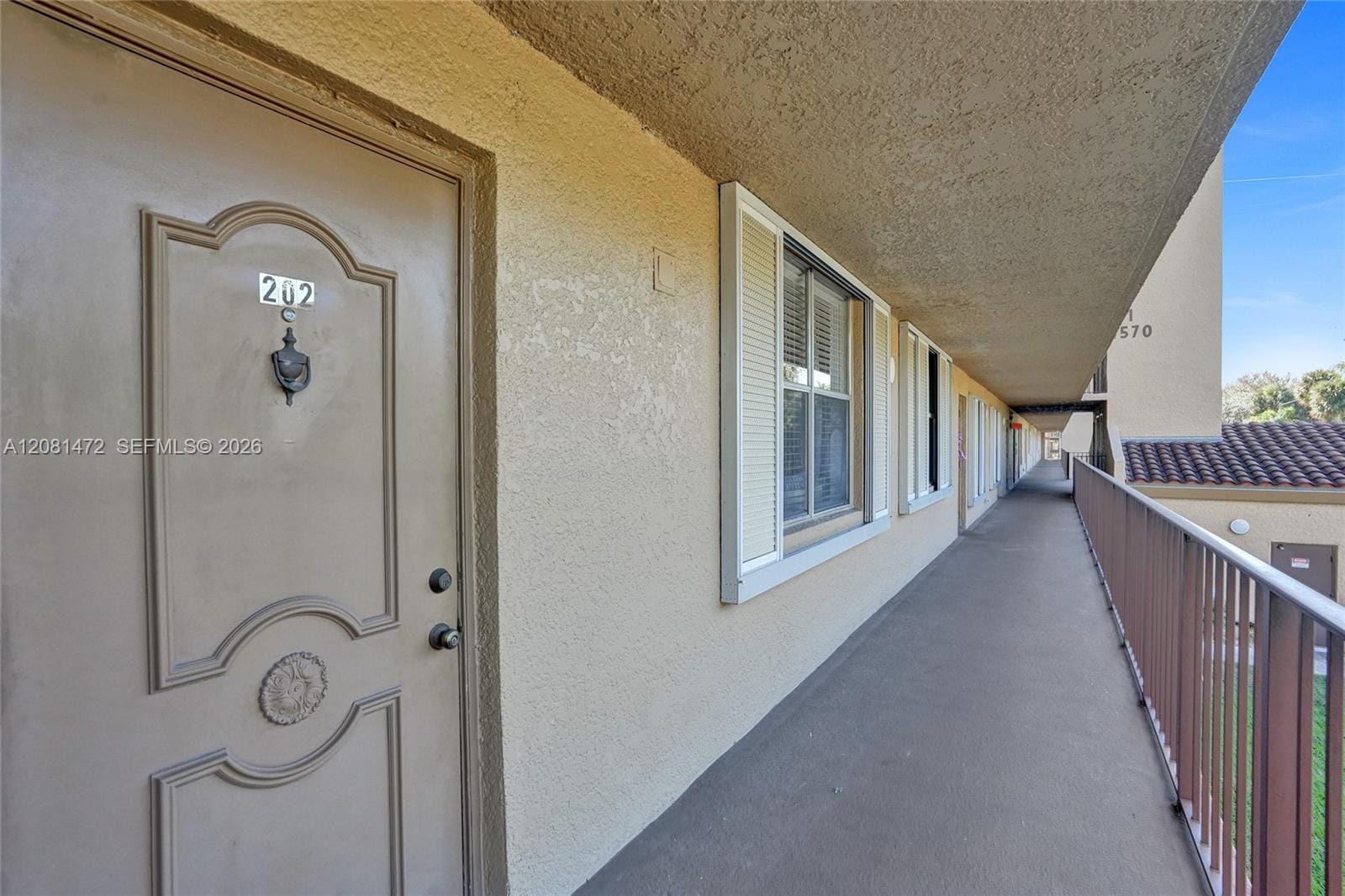 4570 NW 18th Avenue 202 — photo 2