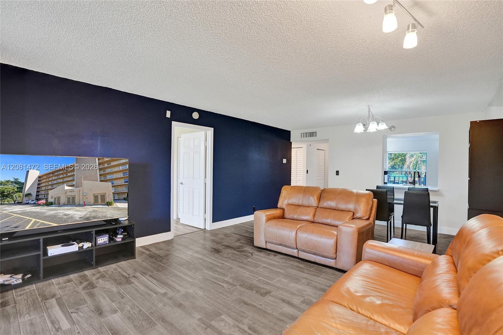 4570 NW 18th Avenue 202 — photo 9