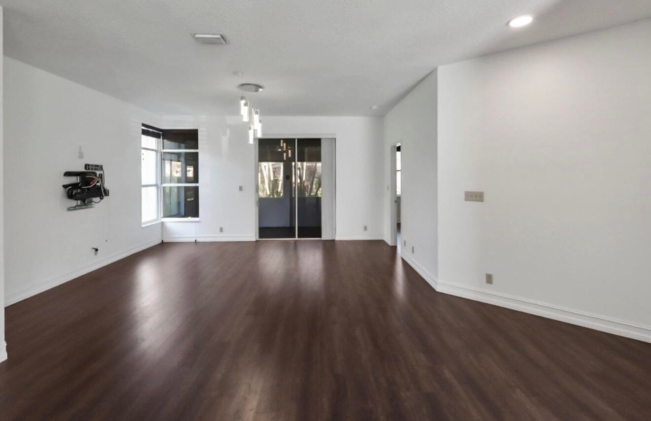 172 HARBOR LAKE Circle — photo 10