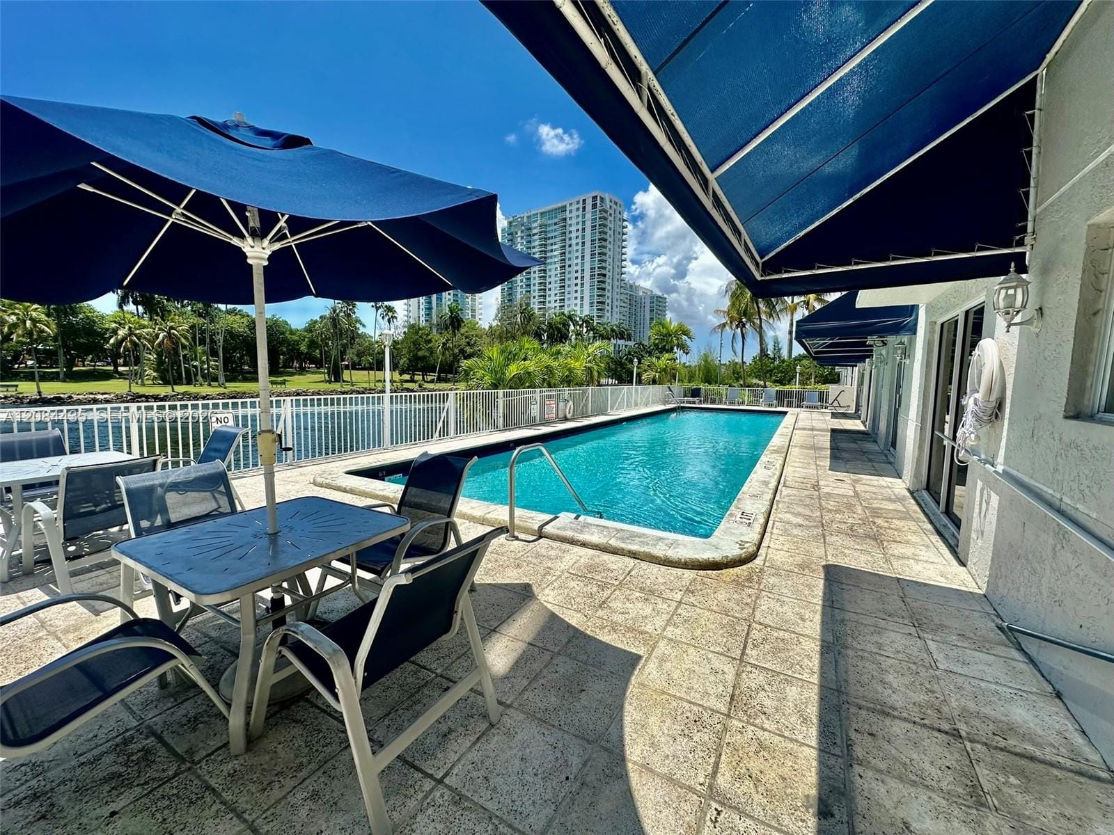 1740 N River Drive 516 — photo 12