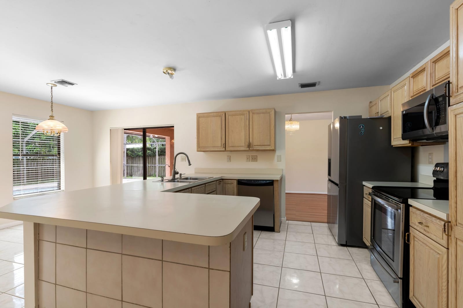 2652 Yarmouth Drive, Wellington, FL 33414 photo 8