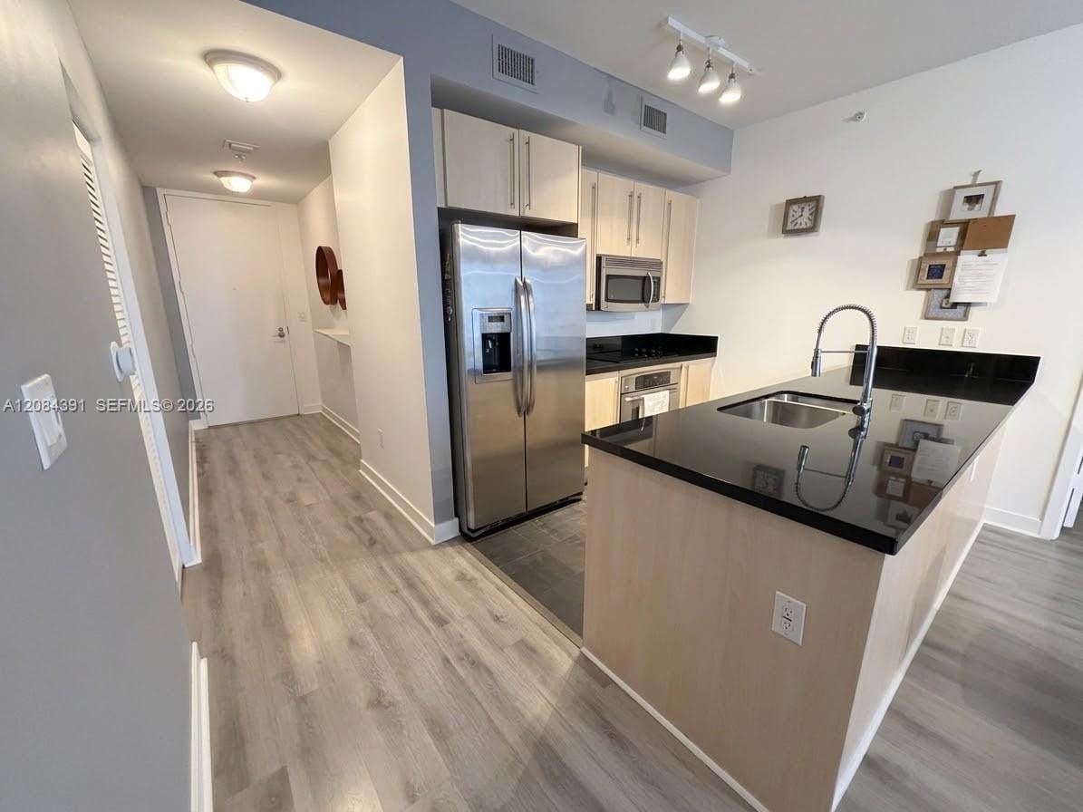 79 SW 12th Street 2410-S, Miami, FL 33130 photo 2
