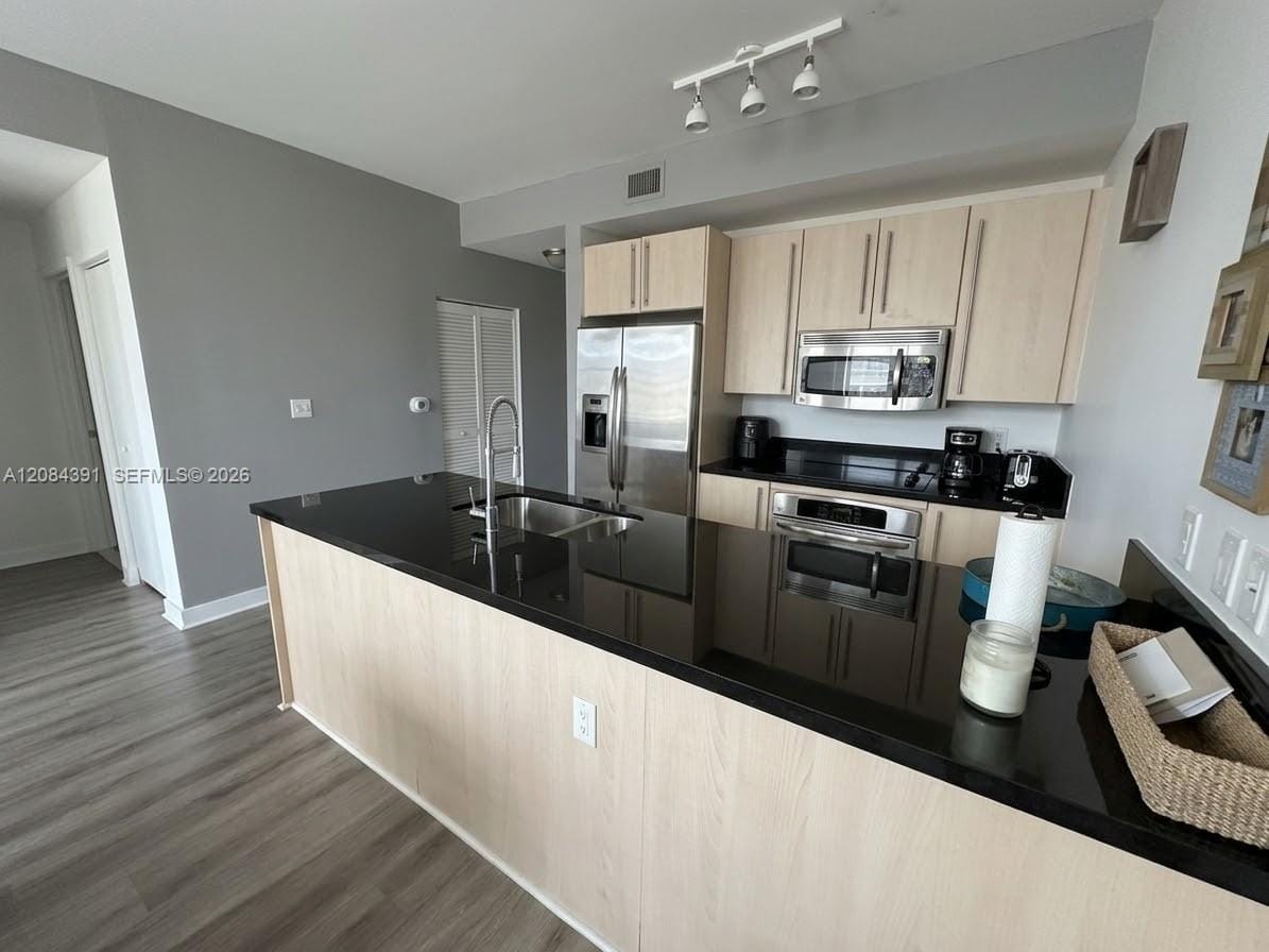 79 SW 12th Street 2410-S, Miami, FL 33130 photo 3