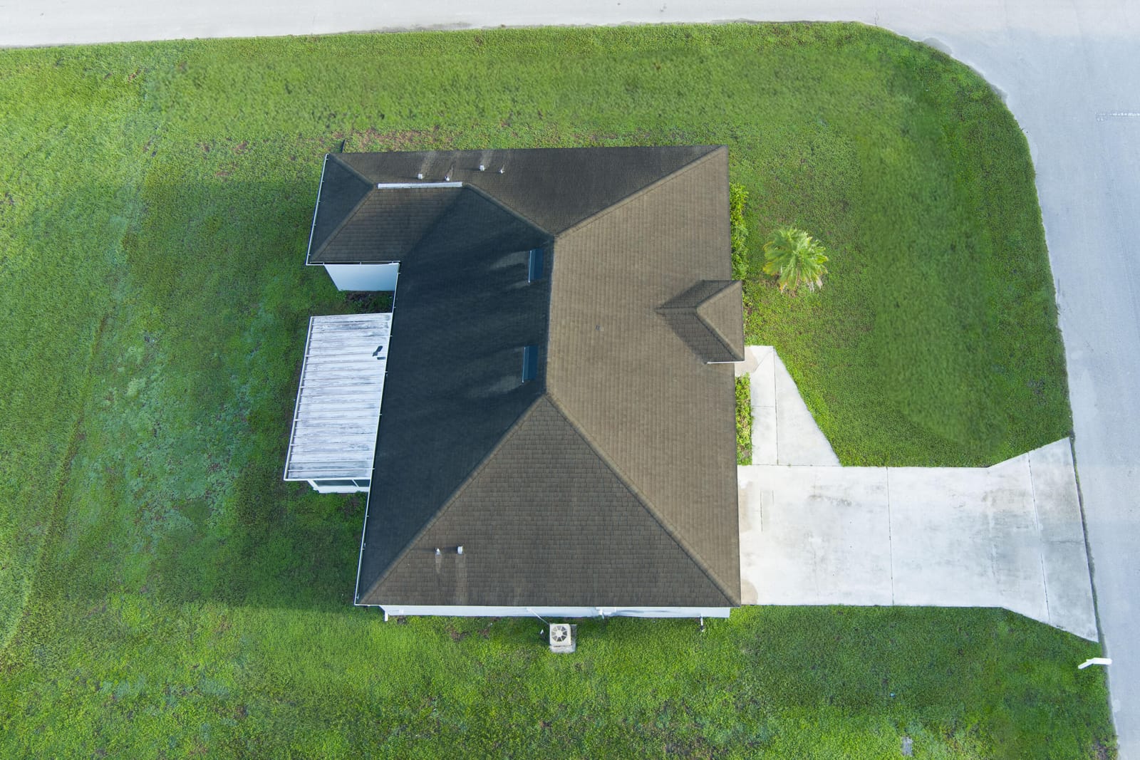 1031 SE 39TH Terrace — photo 4