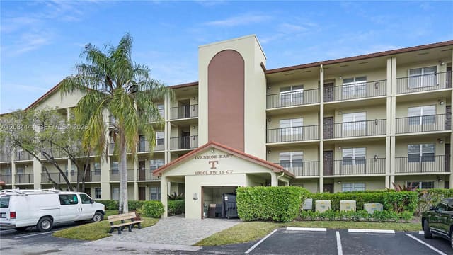 13001 SW 15th Court 405T, Ivanhoe East At Century, Pembroke Pines, FL