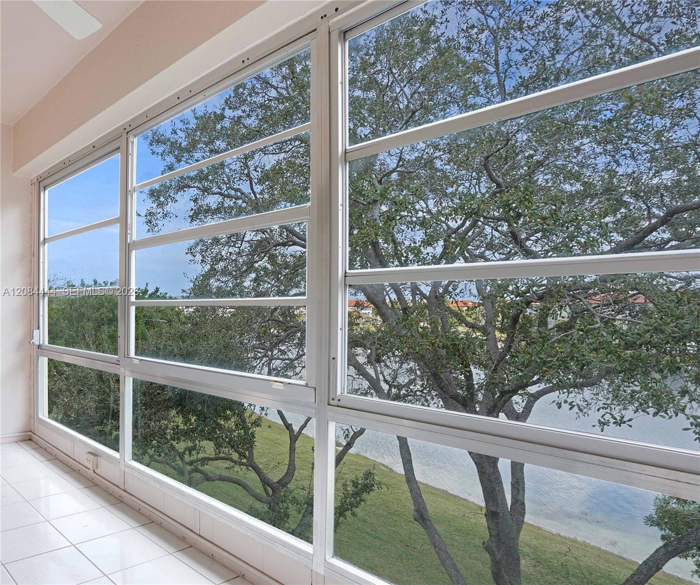 13001 SW 15th Court 405T, Pembroke Pines, FL 33027 photo 19