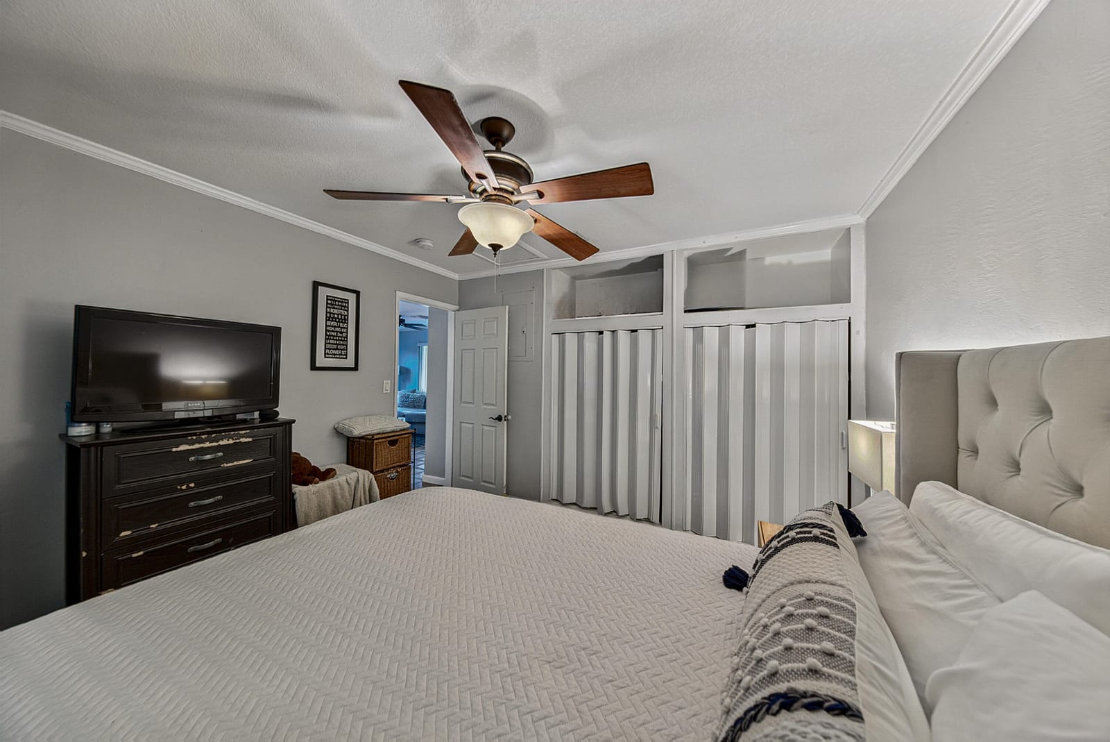 701 NE 22ND Drive, Wilton Manors, FL 33305 photo 25