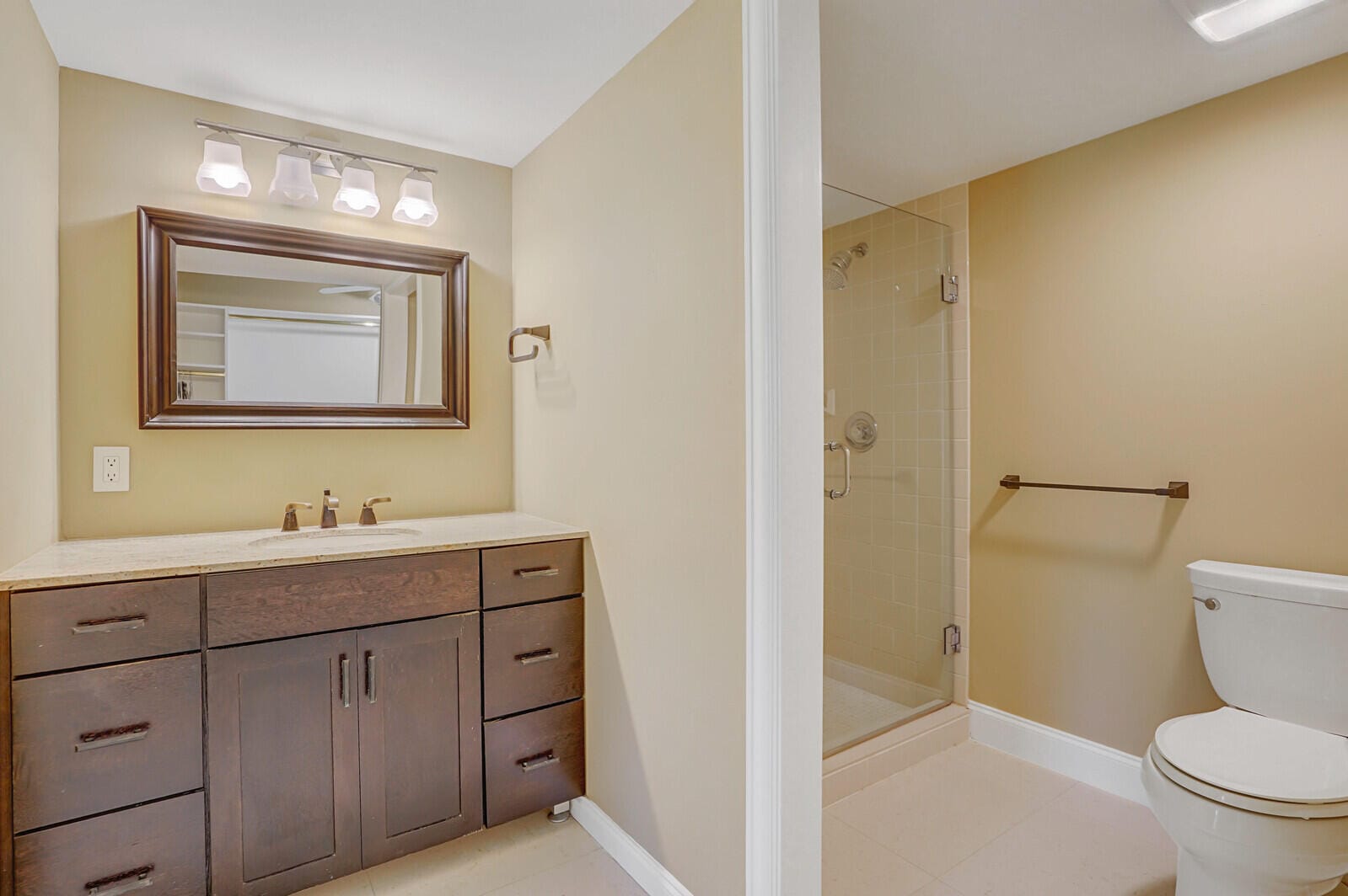 6073 BALBOA Circle 105, Boca Raton, FL 33433 photo 18