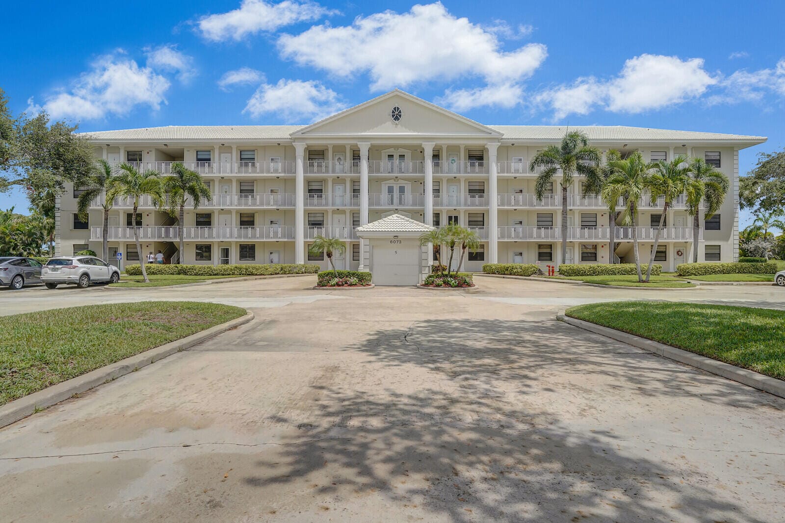 6073 BALBOA Circle 105, Boca Raton, FL 33433