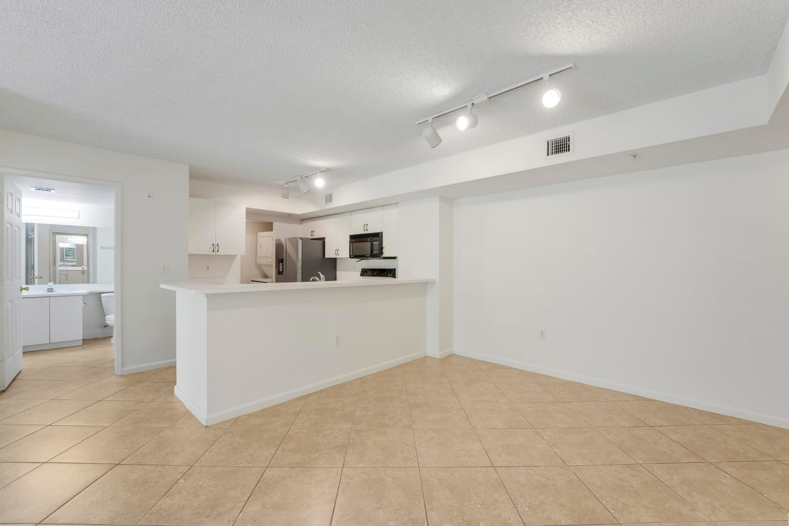 278 VILLAGE Boulevard 8106, Tequesta, FL 33469 photo 2