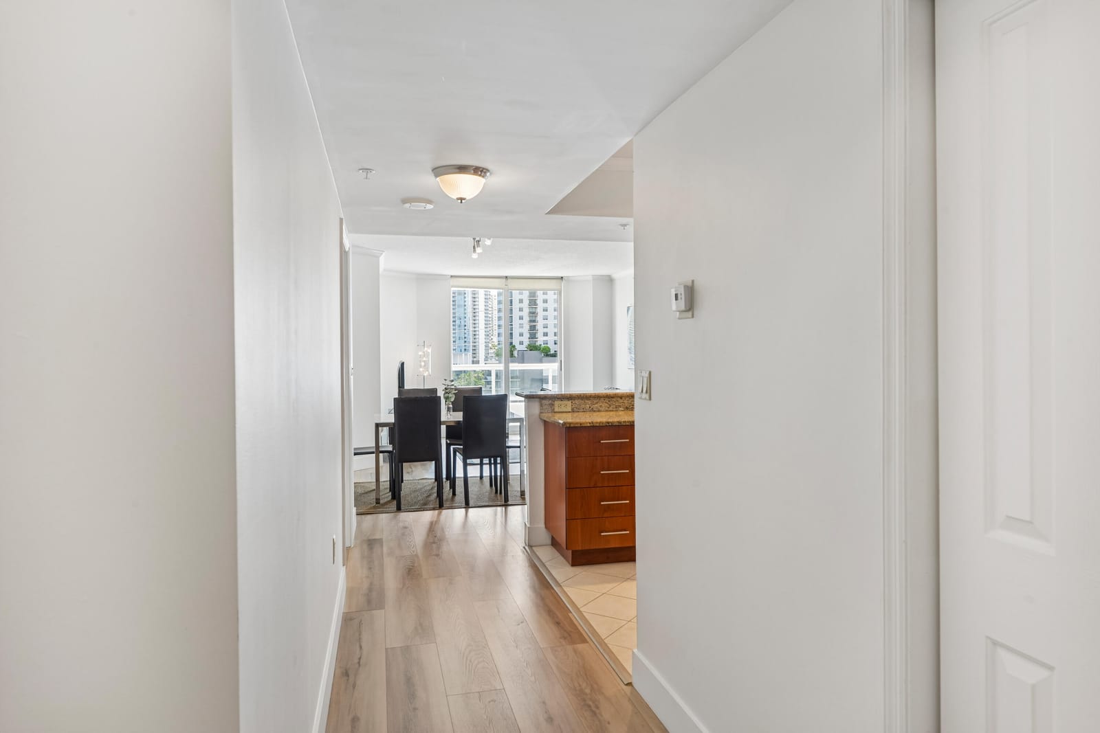 401 SW 4TH Avenue 1003 — photo 12