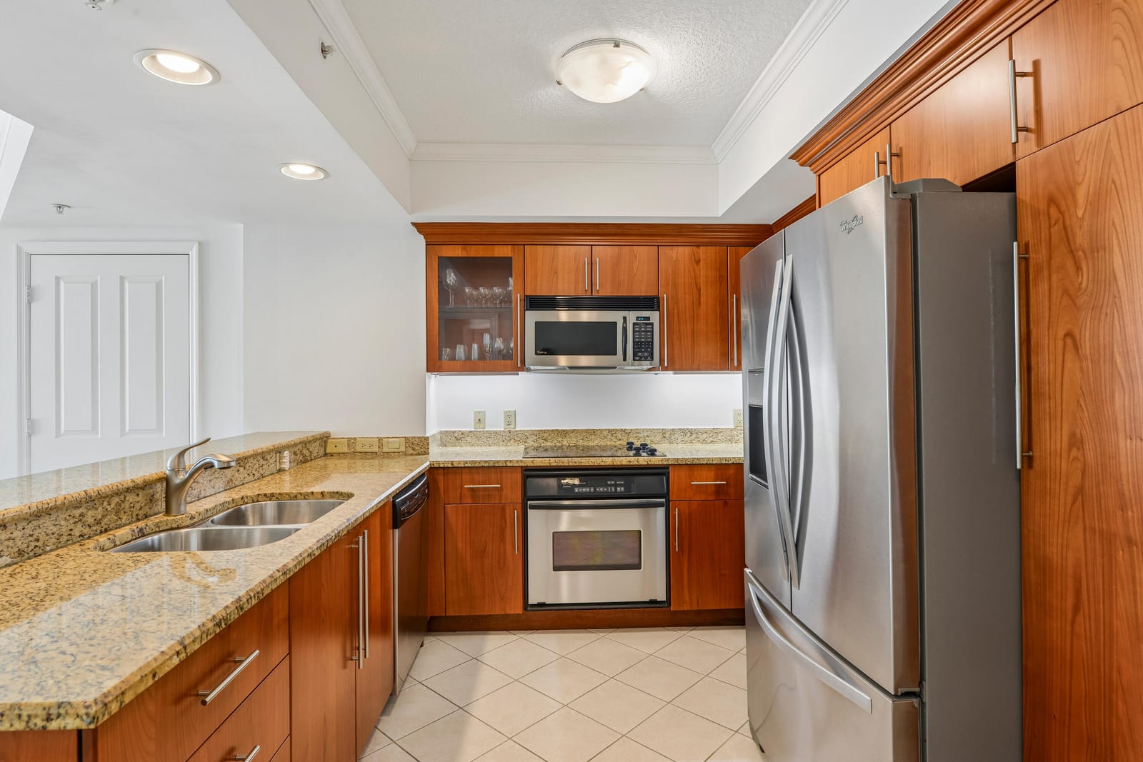 401 SW 4TH Avenue 1003 — photo 8