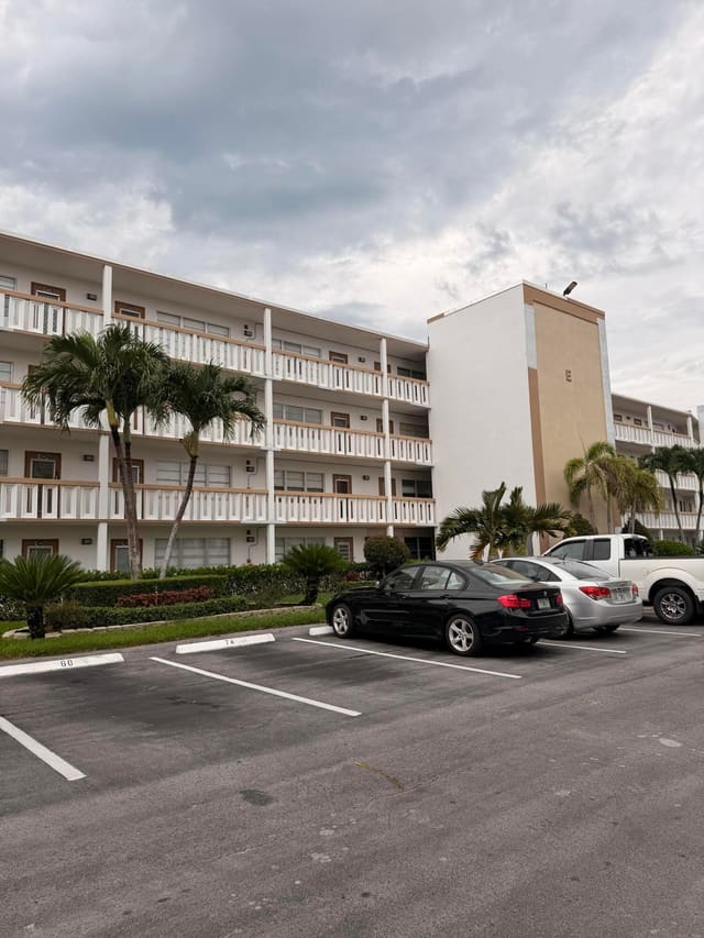 2094 Cornwall E, Boca Raton, FL 33434