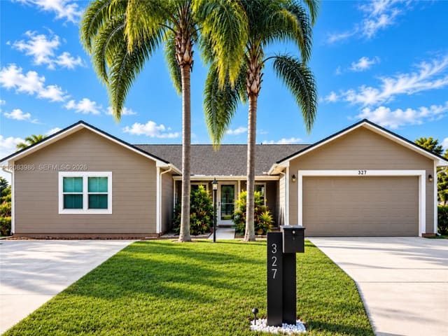 327 Marquee Drive, Kissimmee, FL 34758