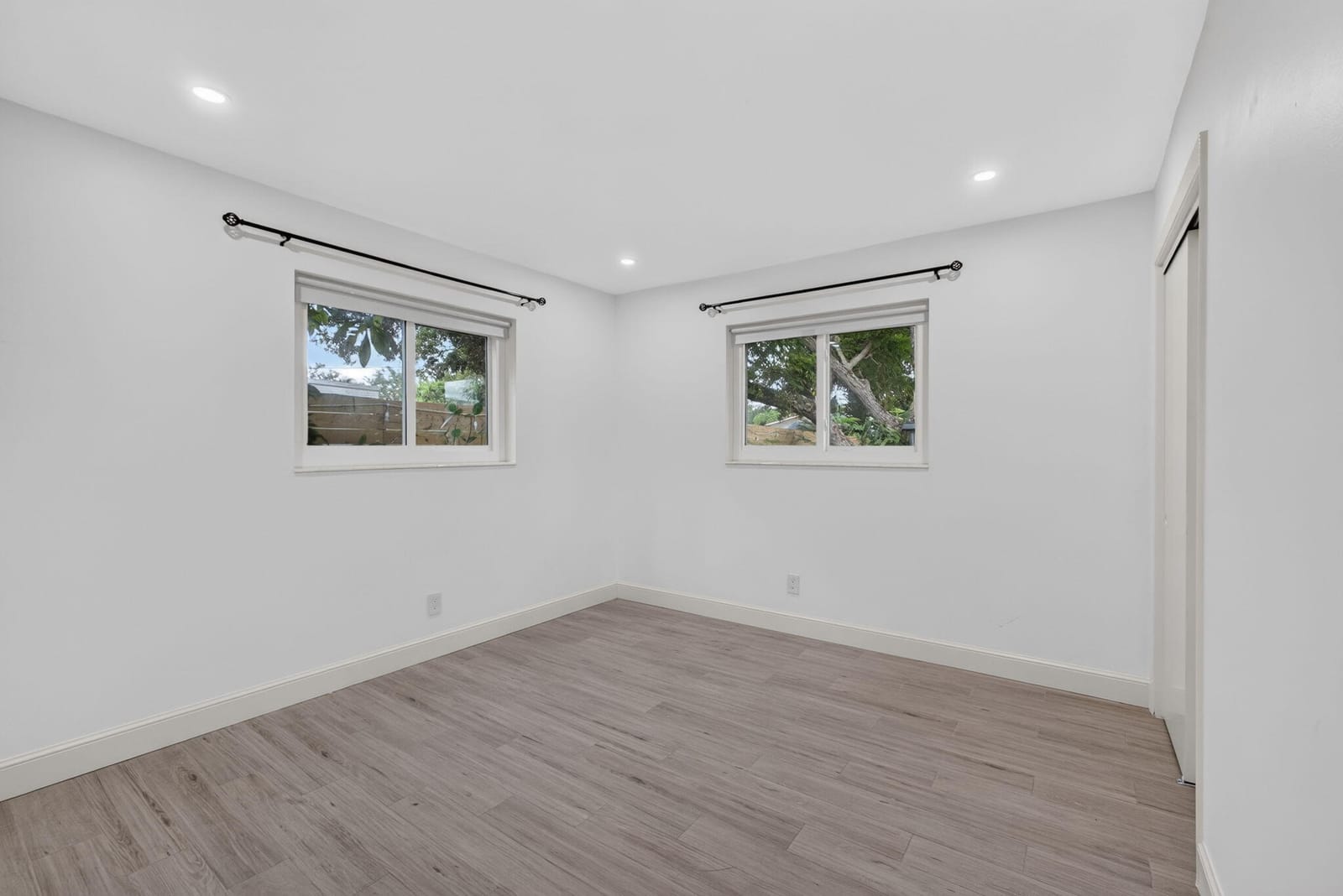 502 Circle E, Jupiter, FL 33458 photo 22