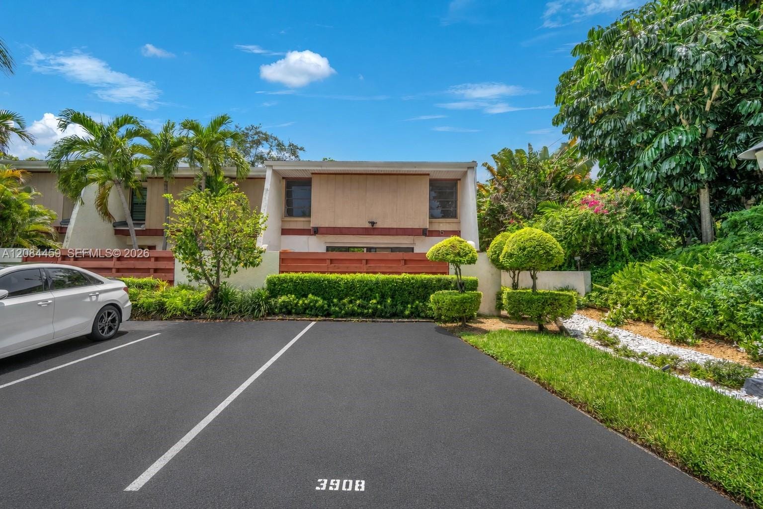 3908 Parkside Lane 229 — photo 7