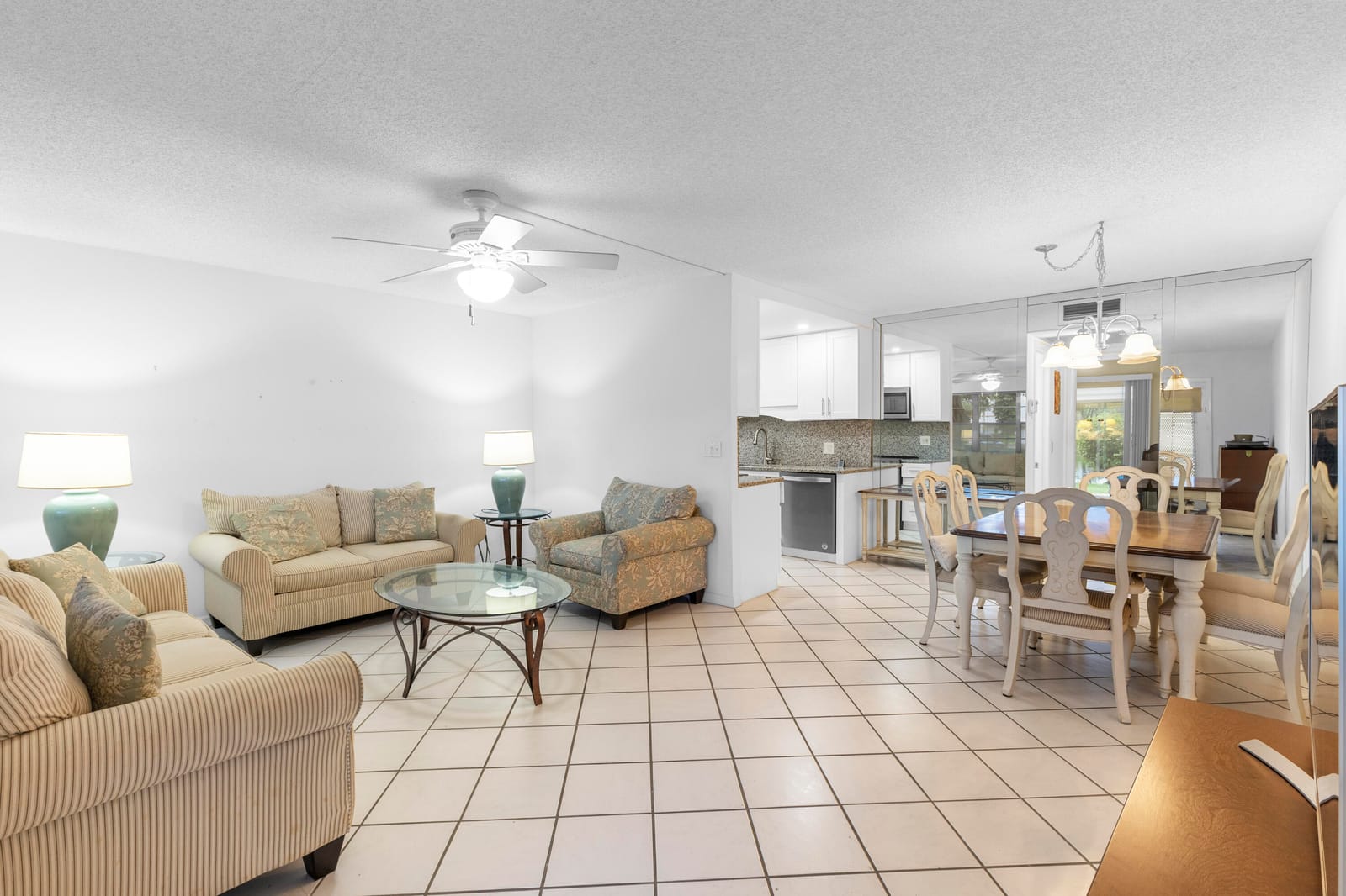 1145 Cambridge G — photo 4