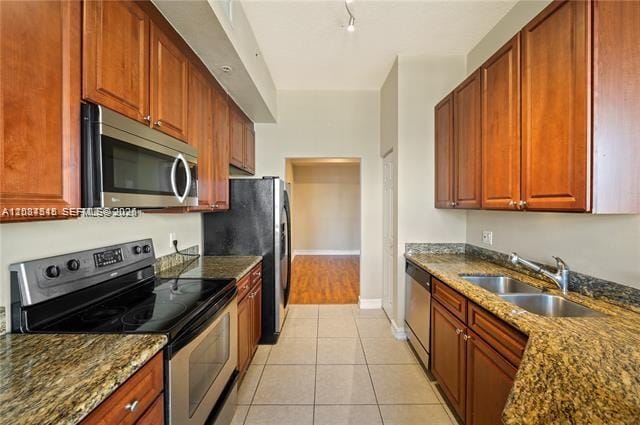 3001 NE 185th Street 615, Aventura, FL 33180 photo 11