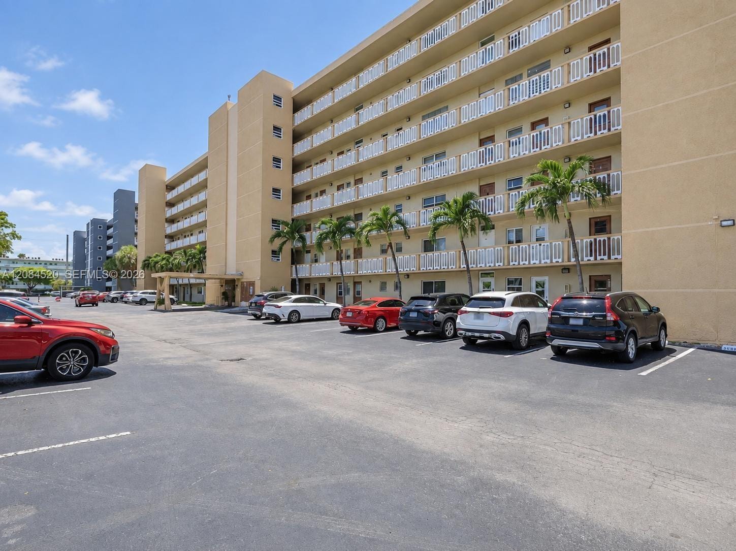 620 NE 12th Avenue 504, Hallandale Beach, FL 33009 photo 12