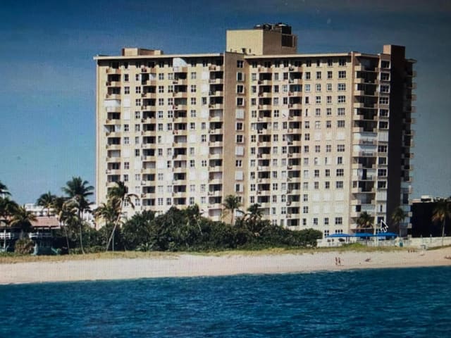 2000 S OCEAN BLVD # Boulevard LF, Lauderdale-By-The-Sea, FL 33062