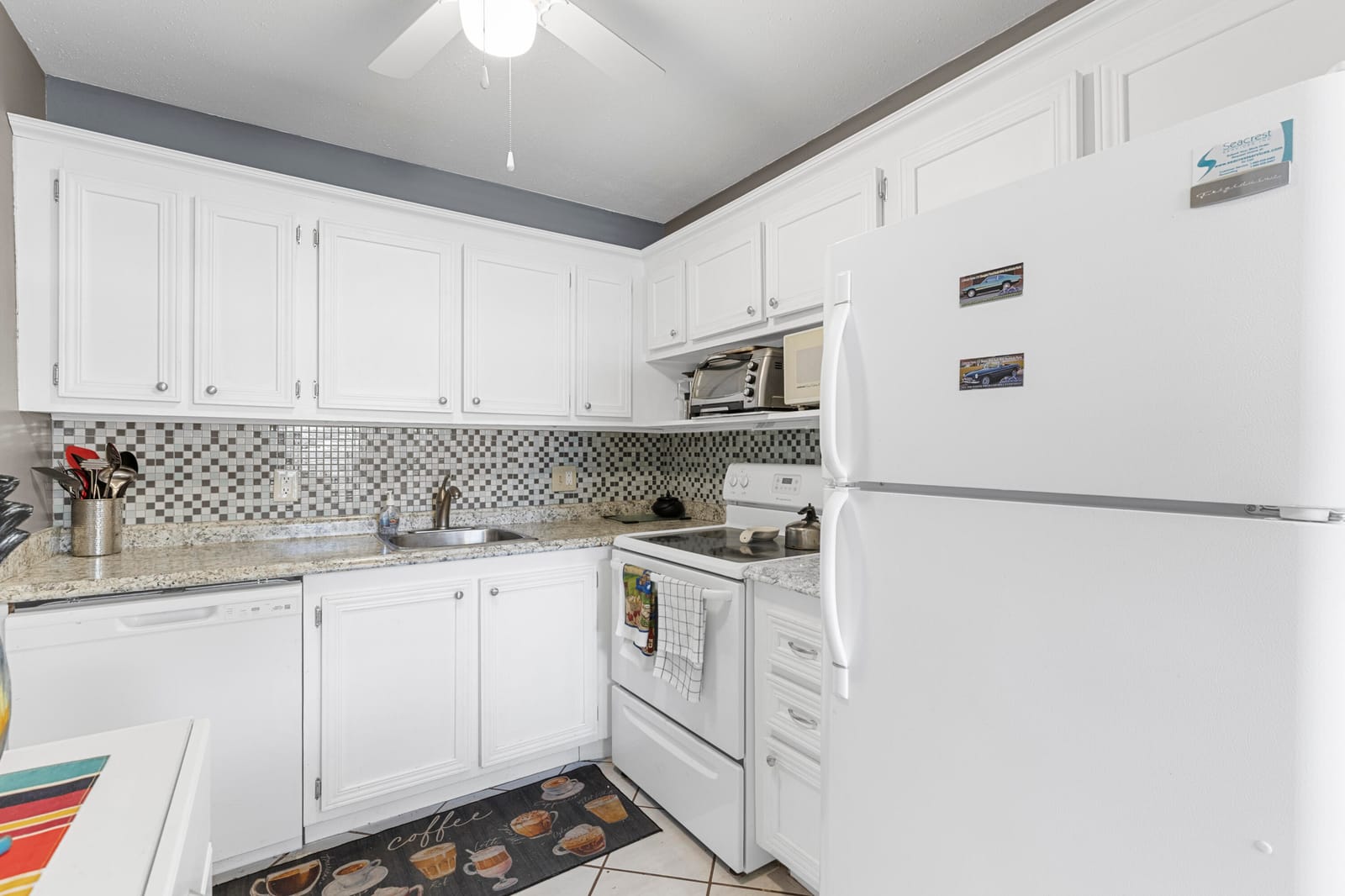 159 Newport J, Deerfield Beach, FL 33442